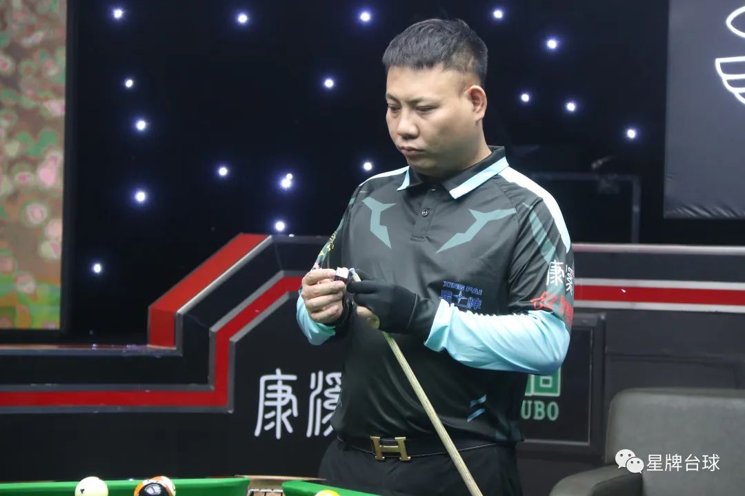 球员之间化 球员之间化