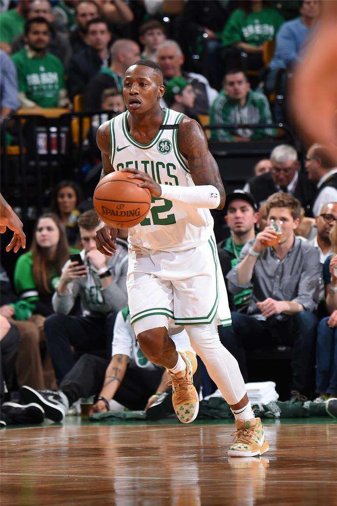 格纳布里和 格纳布里和