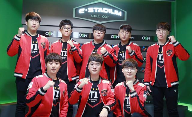 相关弹幕占 相关弹幕占